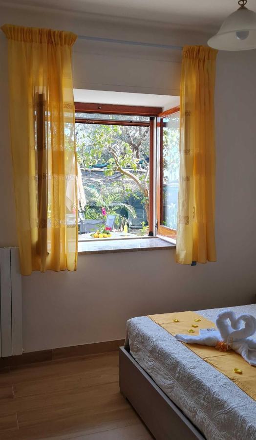 Rita Home B&B ซอร์เรนโต ภายนอก รูปภาพ